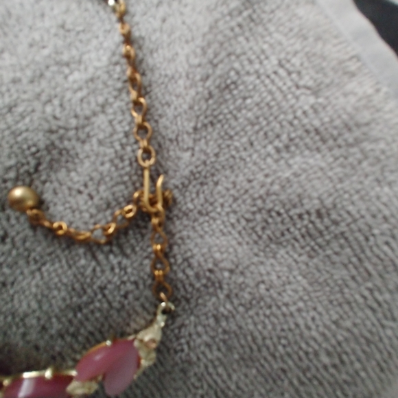 Vintage BSK necklace with matching clip on earrings - Picture 3 of 3